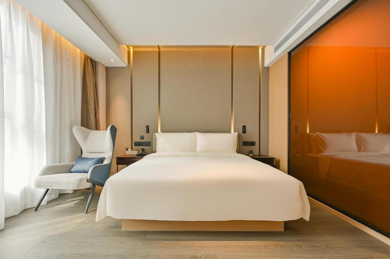 Atour Songjiang Sports Center Hotel 4*